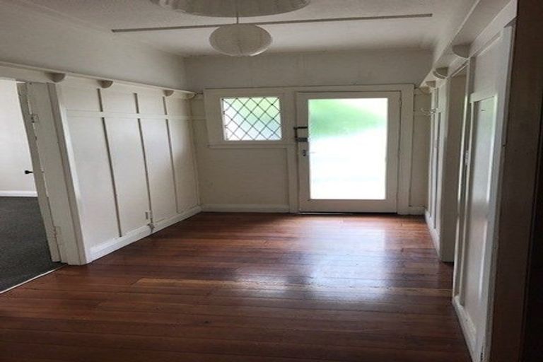 Photo of property in 192 Tasman Street, Mount Cook, Wellington, 6021