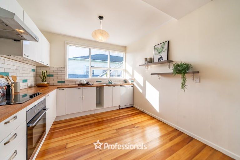 Photo of property in 1 Aurora Street, Petone, Lower Hutt, 5012