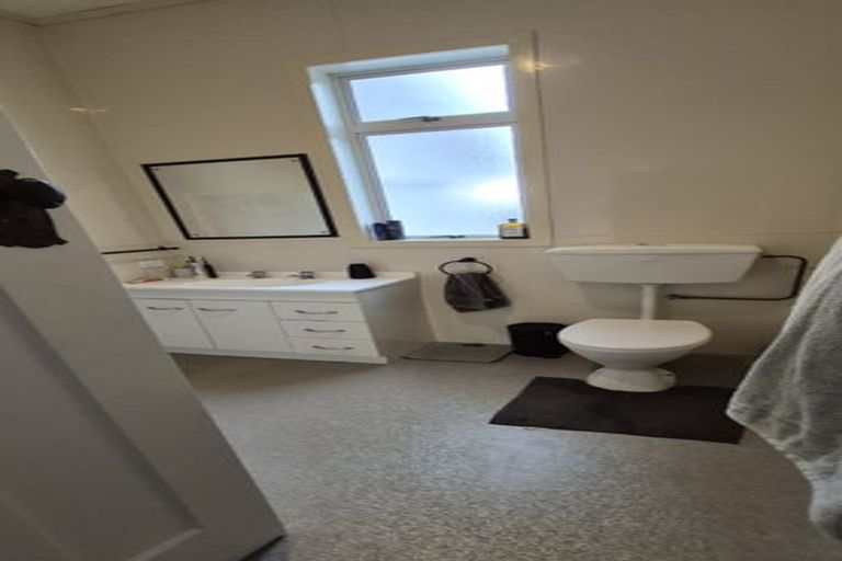 Photo of property in 89 Victoria Avenue, Waiuku, 2123
