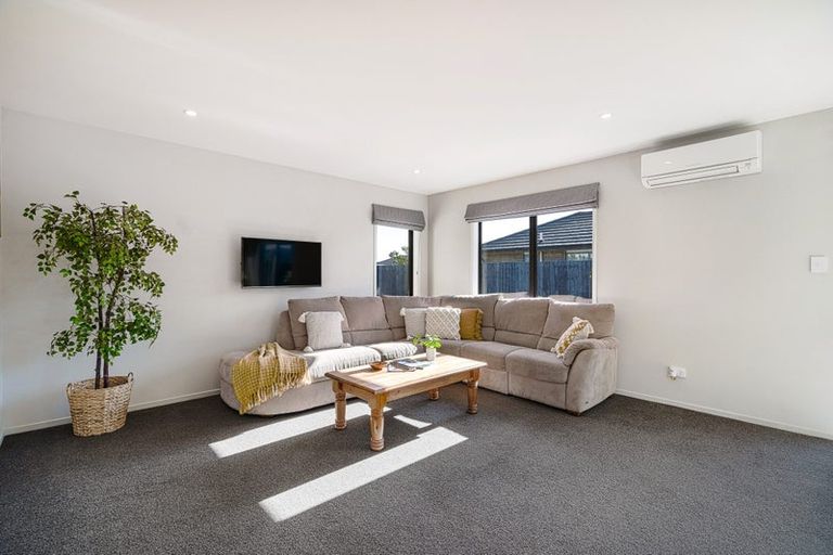 Photo of property in 42 Flint Road, Rolleston, 7614