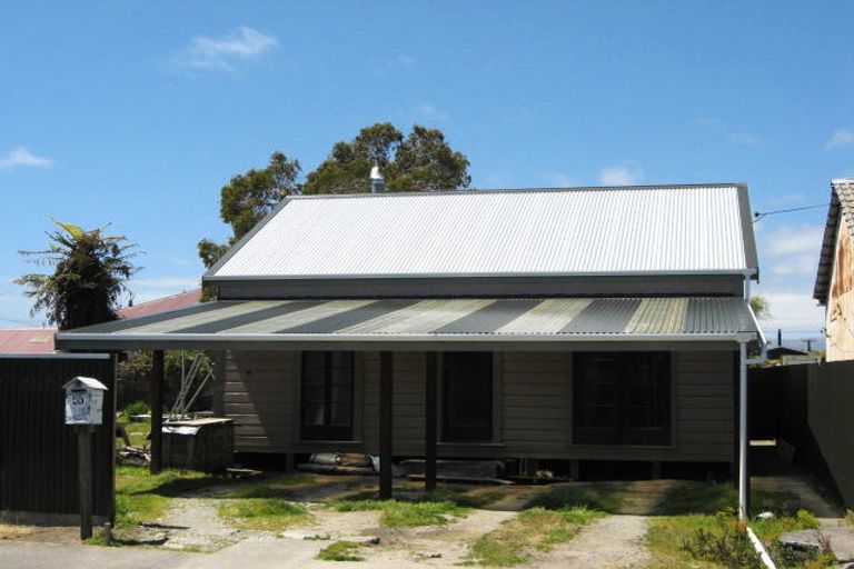 Photo of property in 55 Romilly Street, Westport, 7825