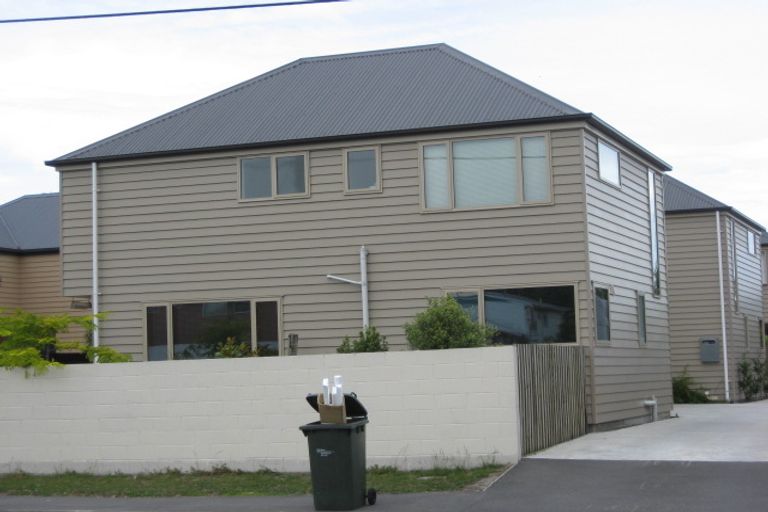 Photo of property in 1/538 Barbadoes Street, Edgeware, Christchurch, 8013