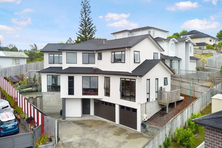 Photo of property in 55 Platinum Rise, Ranui, Auckland, 0612