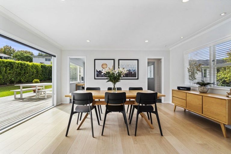 Photo of property in 3 Philip Place, Hillcrest, Auckland, 0627