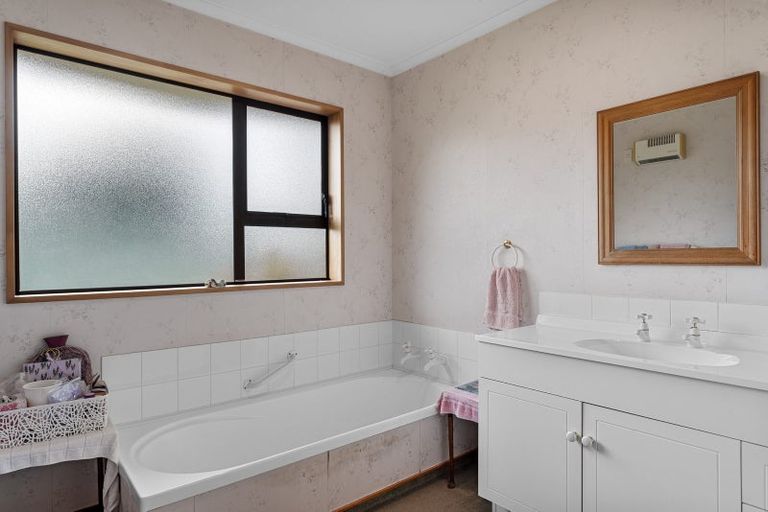 Photo of property in 156a King Street, Rangiora, 7400