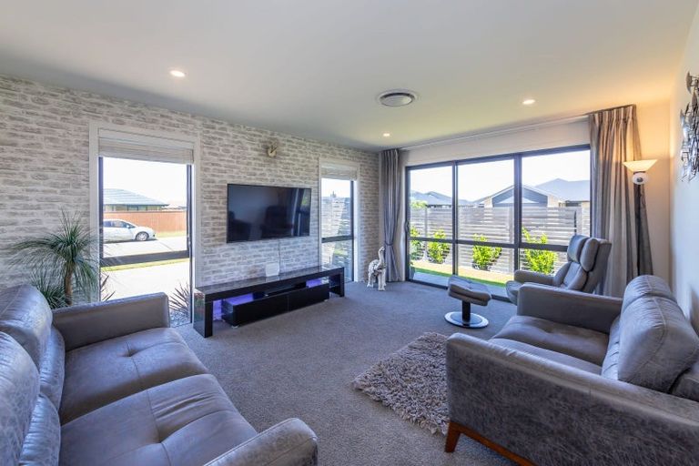 Photo of property in 23 Nicolau Avenue, Rolleston, 7615