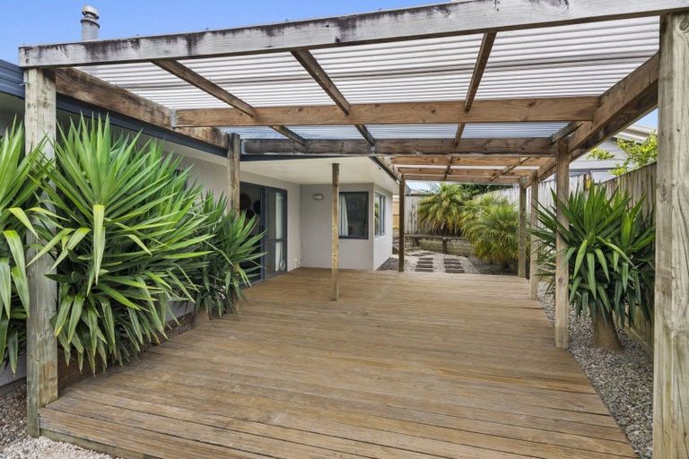 Photo of property in 30 Silvan Place, Bell Block, New Plymouth, 4312