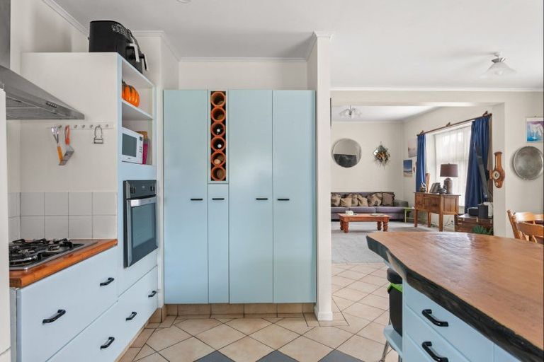 Photo of property in 6 Foster Street, Te Hapara, Gisborne, 4010