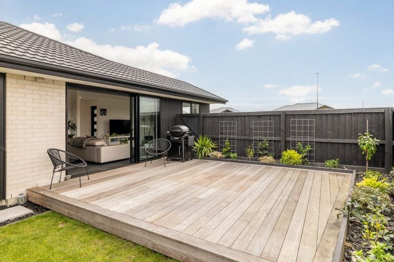 Photo of property in 64 Whitburn Avenue, Halswell, Christchurch, 8025