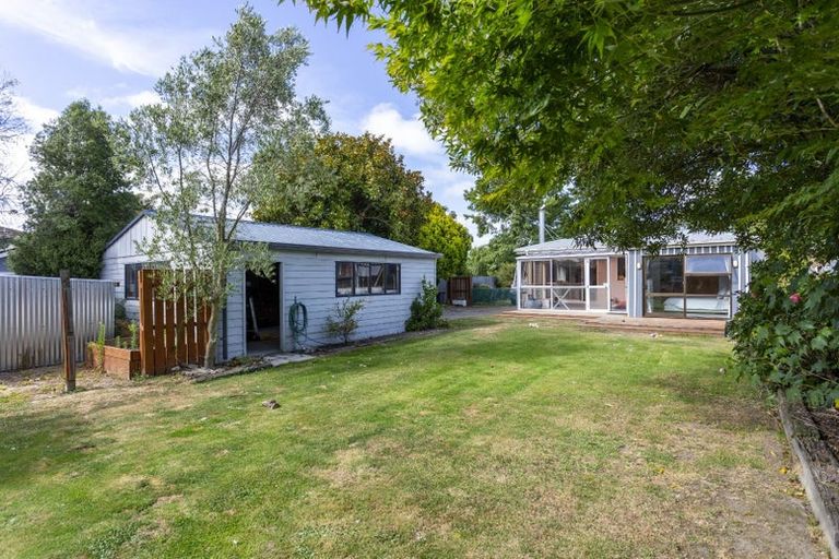 Photo of property in 422 Yaldhurst Road, Russley, Christchurch, 8042