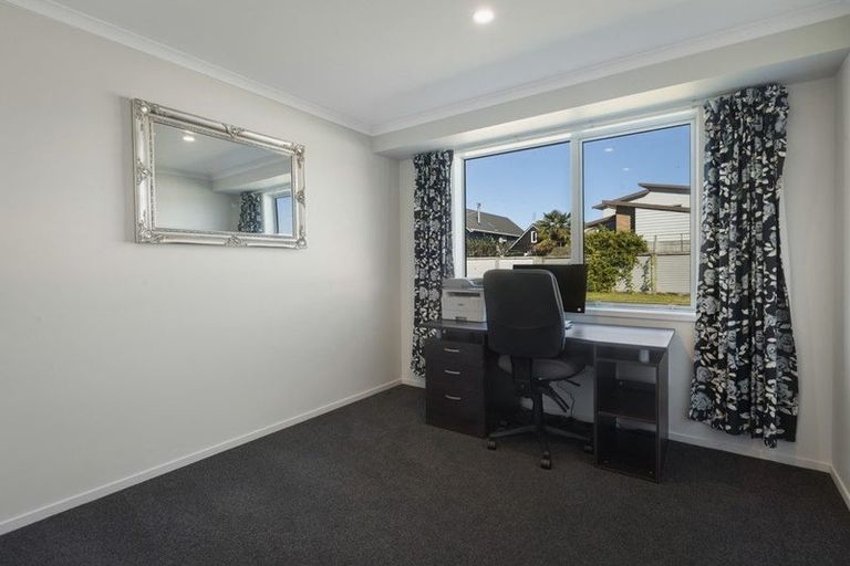 Photo of property in 3 Island Vista, Athenree, Waihi Beach, 3177