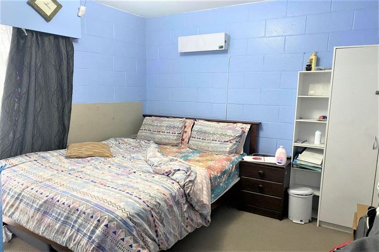 Photo of property in 2/43a Merton Street, Trentham, Upper Hutt, 5018