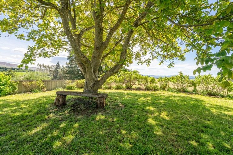 Photo of property in 1512 Livingstone-duntroon Road, Livingstone, Oamaru, 9491
