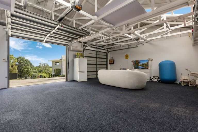 Photo of property in 341a Ostrich Farm Road, Pukekohe, 2679
