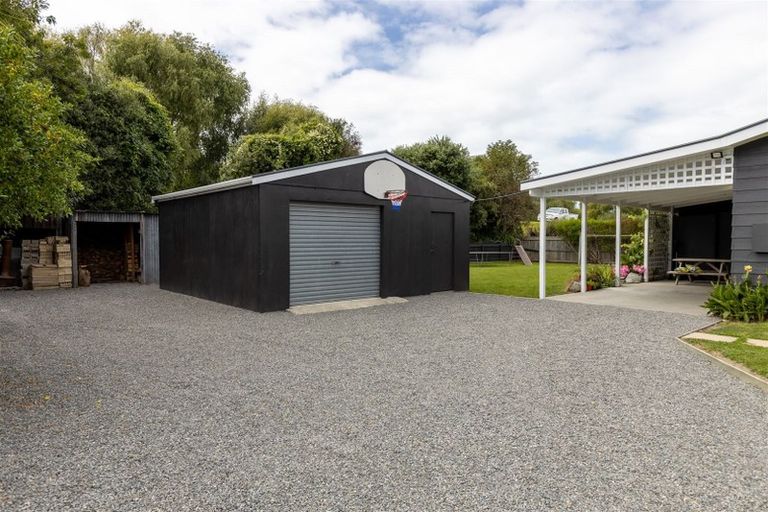 Photo of property in 46 Gouland Road, Spring Creek, 7202