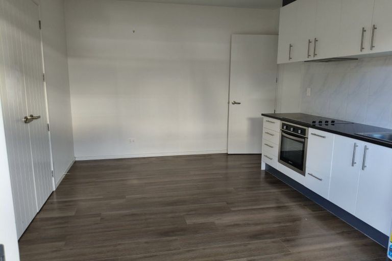 Photo of property in 3 Castlederg Drive, Flat Bush, Auckland, 2019