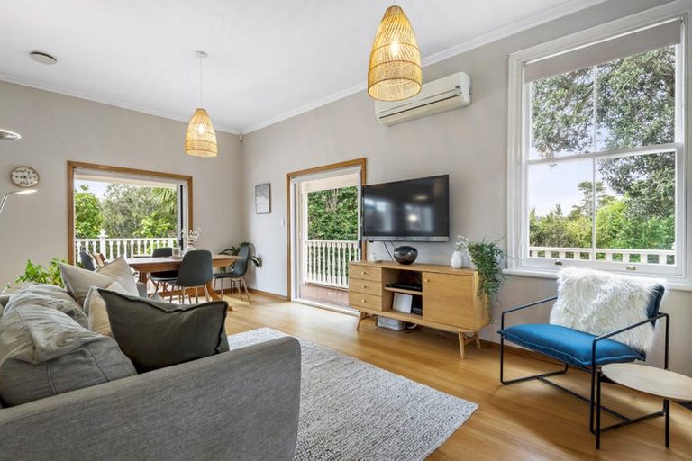 Photo of property in 30 Park Avenue, Birkenhead, Auckland, 0626