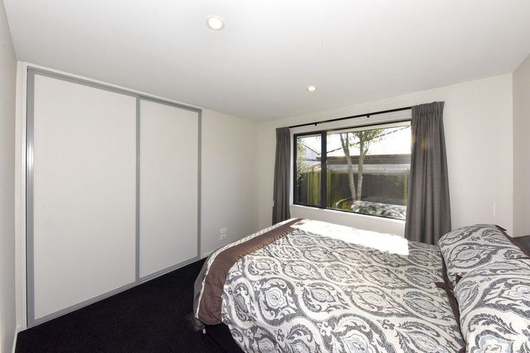 Photo of property in 111 Palmers Road, New Brighton, Christchurch, 8083