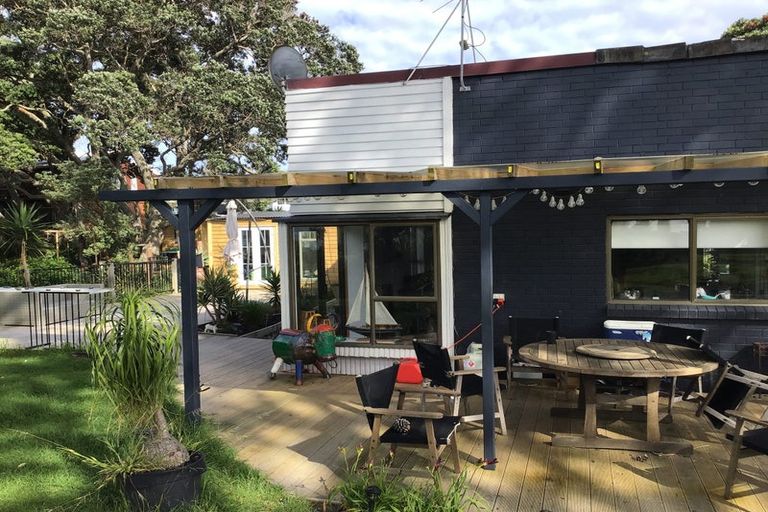 Photo of property in 188 Mahurangi East Road, Snells Beach, 0920