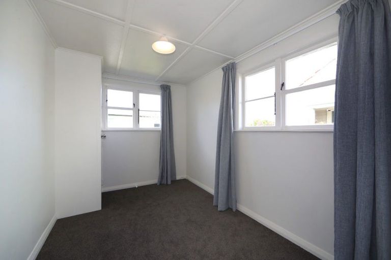 Photo of property in 69 Racecourse Road, Waipukurau, 4200