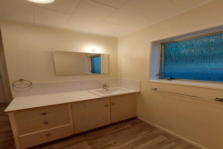 Photo of property in 2/13 Blagdon Road, Blagdon, New Plymouth, 4310