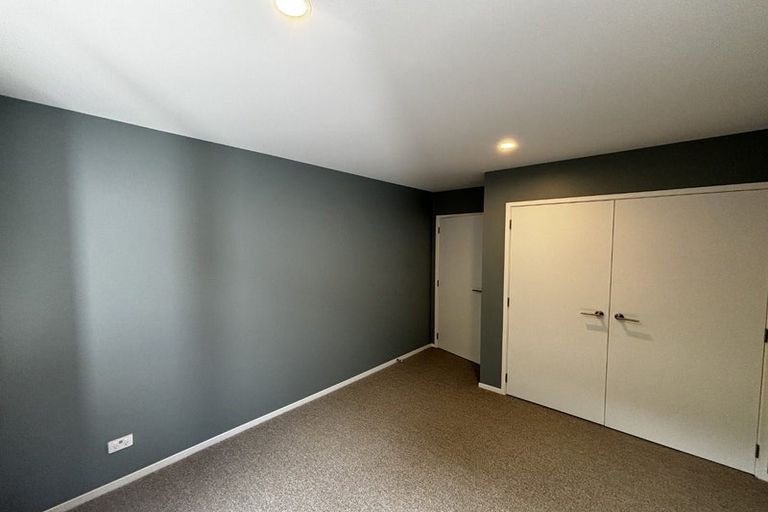 Photo of property in 2 Piper Way, Glen Avon, New Plymouth, 4312