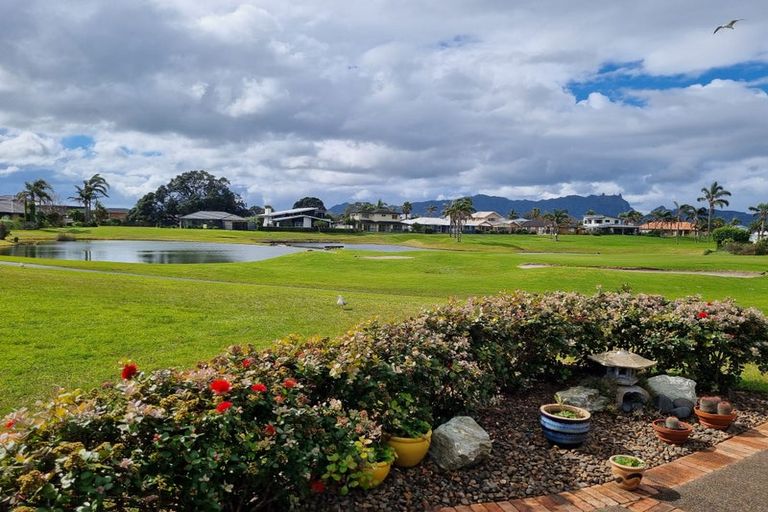 Photo of property in 35 Barbados Way, One Tree Point, 0118