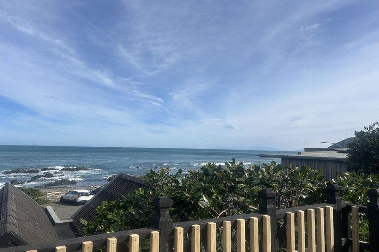 Photo of property in 174 Owhiro Bay Parade, Owhiro Bay, Wellington, 6023