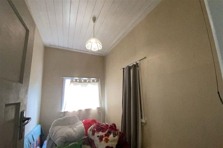 Photo of property in 1/87 Manuroa Road, Takanini, 2112