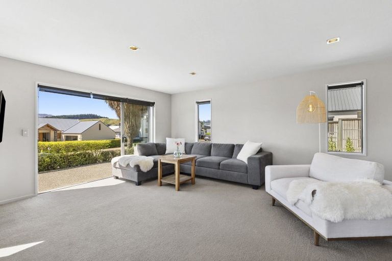 Photo of property in 3a Ironside Drive, Wanaka, 9305
