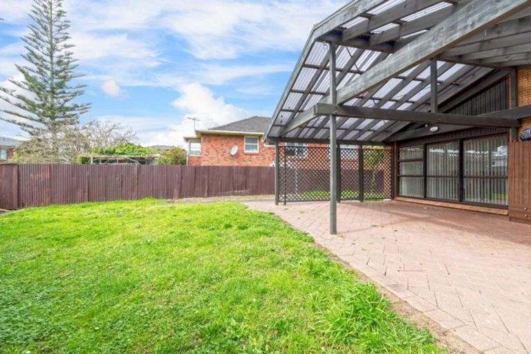 Photo of property in 17 Lochinver Road, Papatoetoe, Auckland, 2025