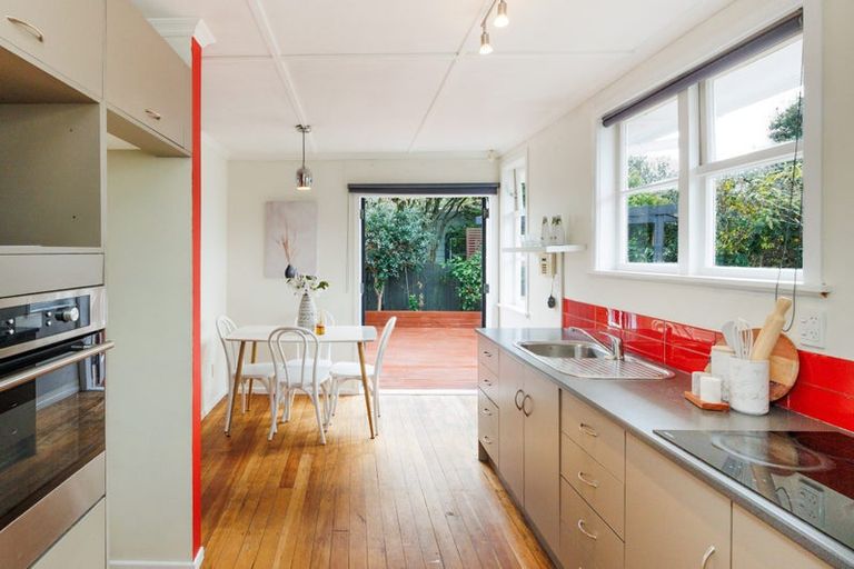 Photo of property in 28a Cambridge Street, Milson, Palmerston North, 4414