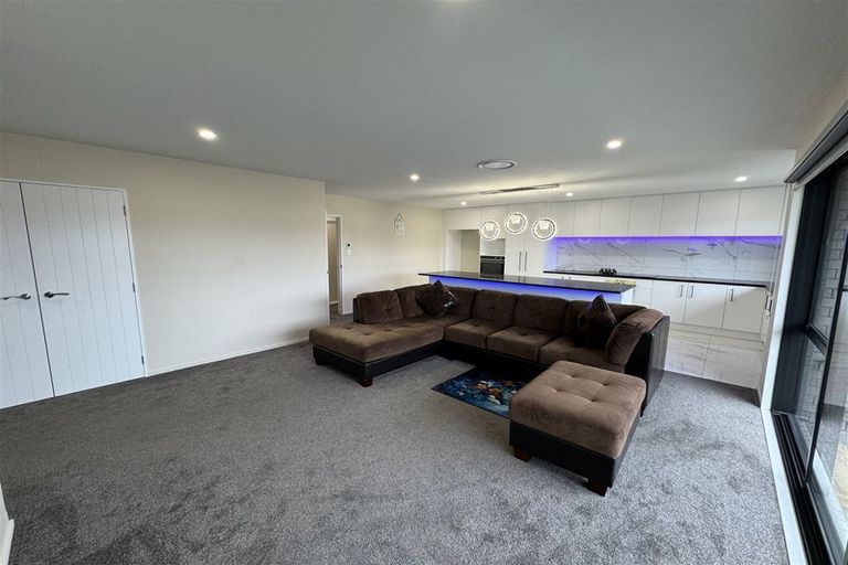 Photo of property in 7 Fountain Place, Rolleston, 7614