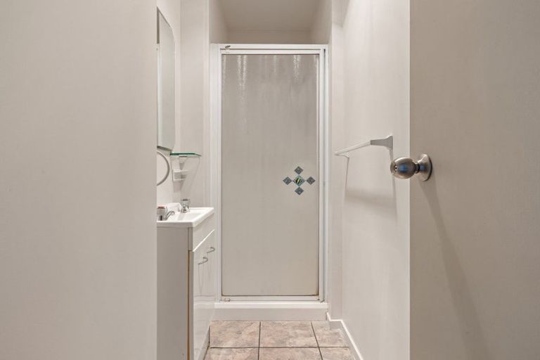 Photo of property in 3a Sandleigh Road, Hamilton Lake, Hamilton, 3204