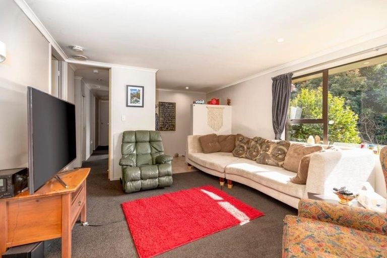 Photo of property in 5 Jutland Road, Pukekohe, 2120
