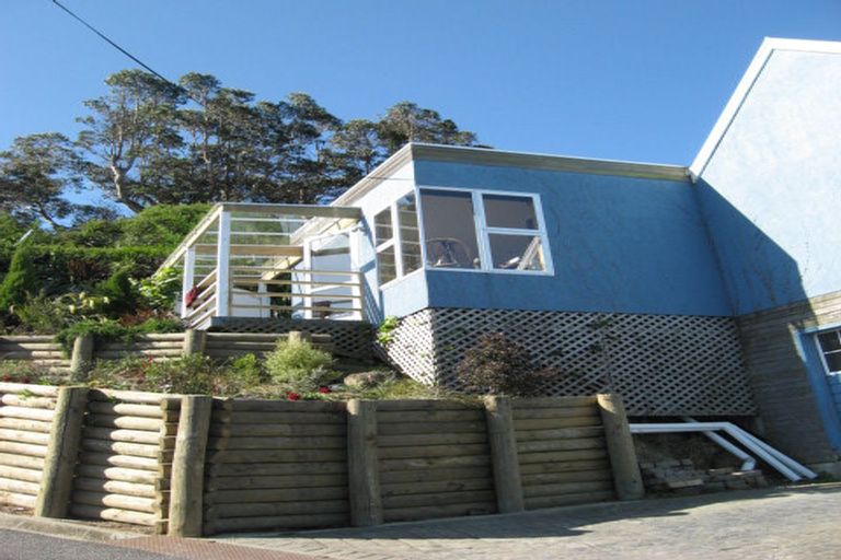 Photo of property in 8 Bridle Path, Lyttelton, 8082