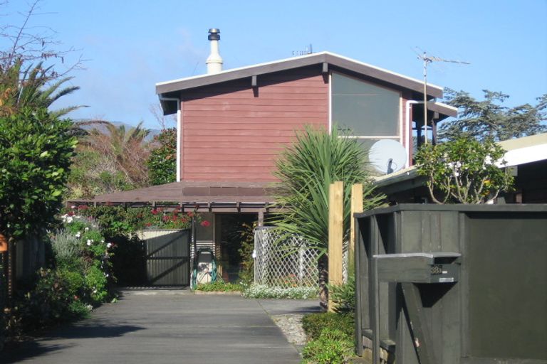 Photo of property in 1/38 Percival Road, Paraparaumu Beach, Paraparaumu, 5032