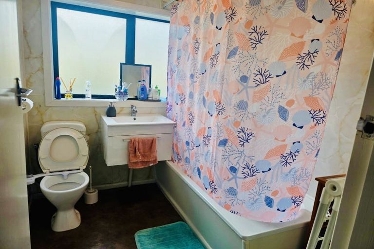 Photo of property in 121 Saint Albans Street, St Albans, Christchurch, 8014