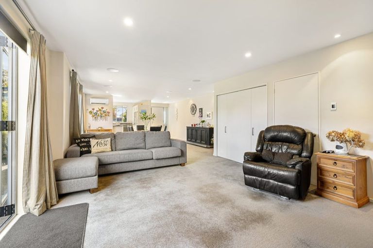 Photo of property in 2 Albion Lane, Hillmorton, Christchurch, 8024