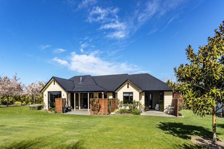 Photo of property in 2 Leyland Crescent, Swannanoa, Kaiapoi, 7692
