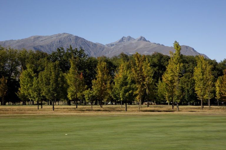 Photo of property in Millbrook Resort, 5 Malaghans Ridge, Arrowtown, 9371