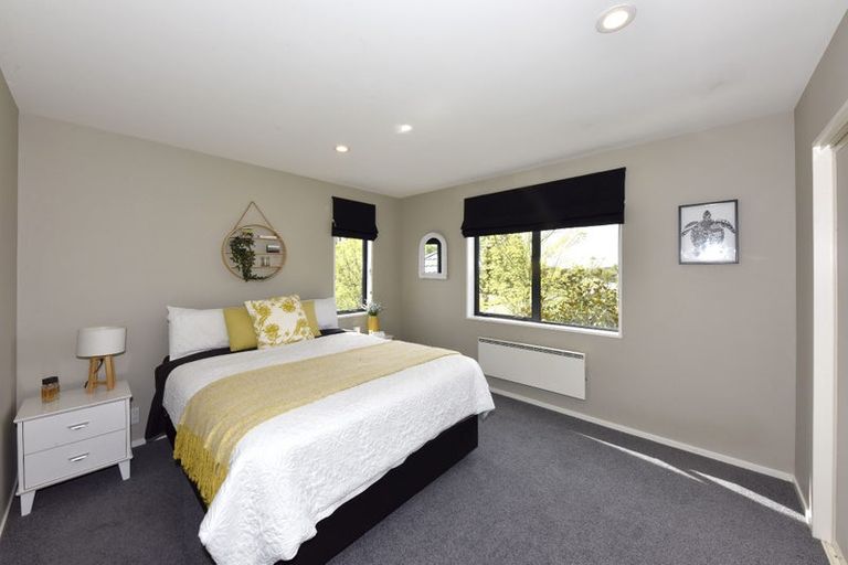 Photo of property in 37 Mcmahon Drive, Aidanfield, Christchurch, 8025