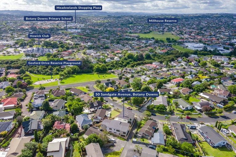 Photo of property in 50 Sandgate Avenue, Botany Downs, Auckland, 2010