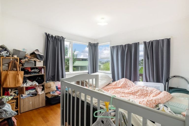Photo of property in 522 Beach Road, Murrays Bay, Auckland, 0630