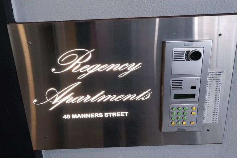 Photo of property in Regency Apartments, 5e/49 Manners Street, Te Aro, Wellington, 6011