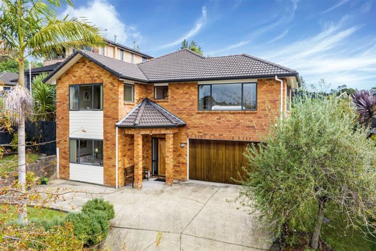 Photo of property in 34 Sapperton Drive, Henderson, Auckland, 0612