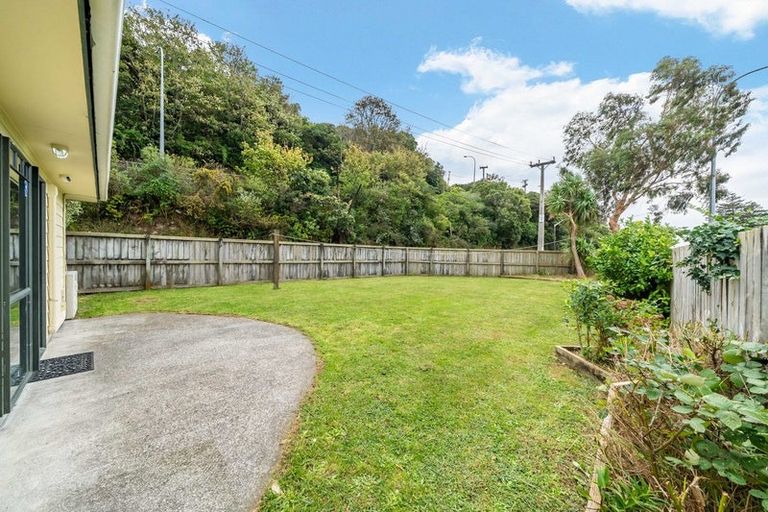 Photo of property in 288 Grounsell Crescent, Belmont, Lower Hutt, 5010