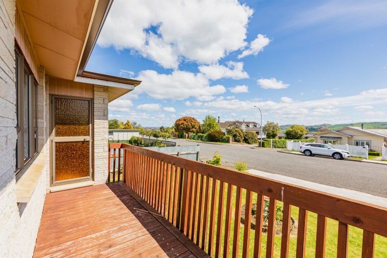 Photo of property in 18 Nelson Street, Waipukurau, 4200