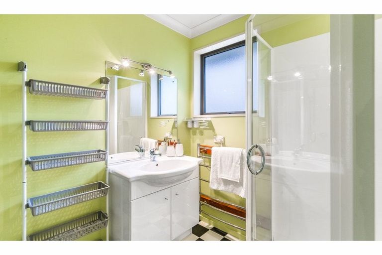 Photo of property in 18a Kirkbride Street, Wallacetown, 9816