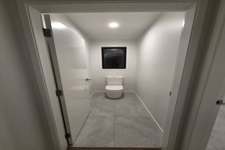 Photo of property in 20 Cheviot Street, Jacks Point, 9371